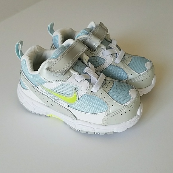 nike tuned infant